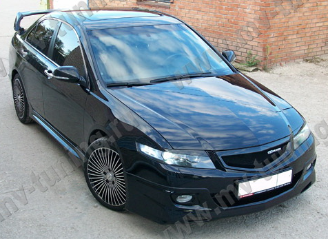 Решетка радиатора (сетка в комплекте) "MUGEN Style" для Honda Accord VII (2006-2008)