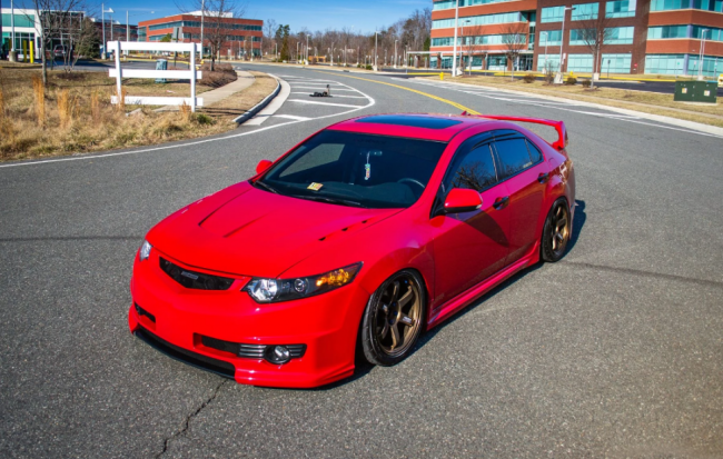 Капот пластиковый "Agressive Air" var №3 для Honda Accord VIII (2008-2013)