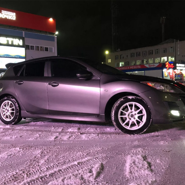 Накладки на пороги для Mazda 3 (2 gen)(2009-2013) Накладки на пороги для Mazda 3 (2 gen)(2009-2013)