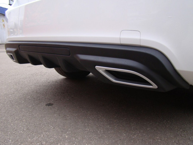 Диффузор заднего бампера var №2 (текстурный пластик) для Chevrolet Cruze (2008-2012)