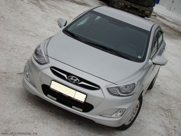 Накладки на фары (реснички) var №1 для Hyundai Solaris (2010-2013)