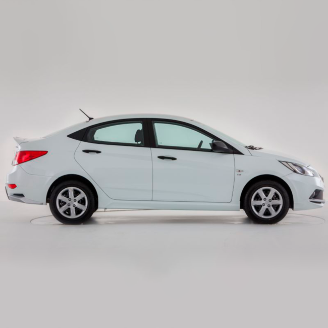 Накладки на пороги для Hyundai Solaris