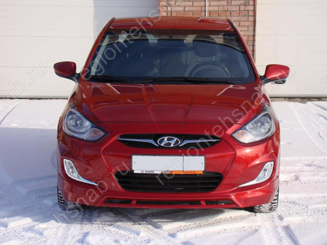 Накладка (юбка) переднего бампера var №2 для Hyundai Solaris (2010-2013)