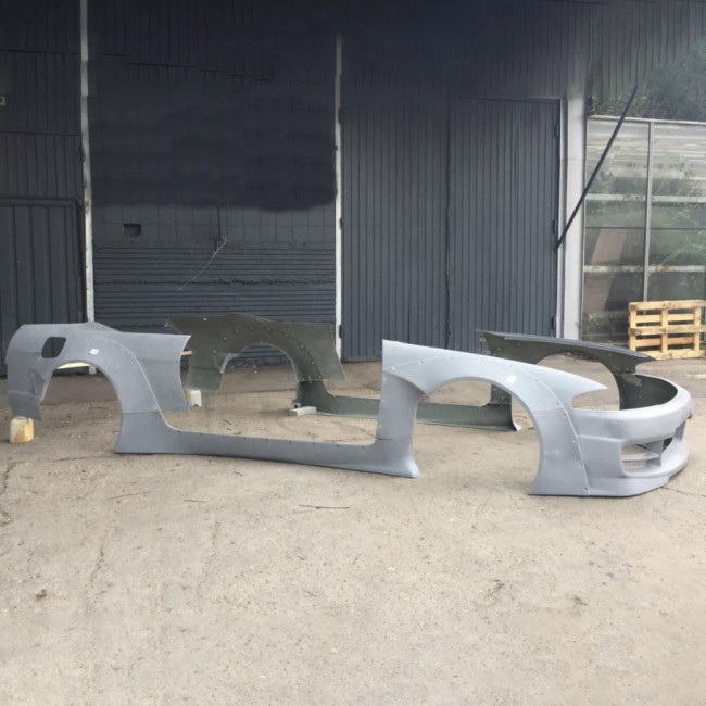 Крылья задние "Rocket Bunny" для Nissan SkyLine R33 (1993-1998)