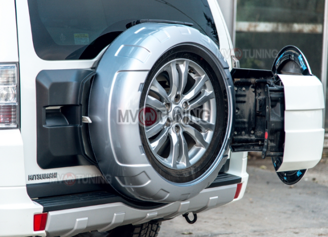 Бокс запасного колеса не окрашенный и прошитый для Mitsubishi Pajero IV (2006-2014) Бокс запасного колеса не окрашенный и прошитый для Mitsubishi Pajero IV (2006-2014)