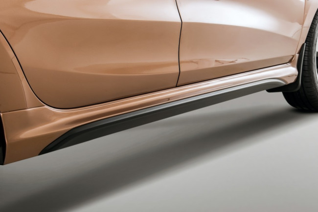 Аэродинамический обвес для LADA X-Ray