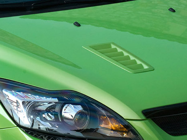 Жабры на капот в стиле "Focus RS" (текстурный пластик) для Ford Focus 2 (2004-2011)